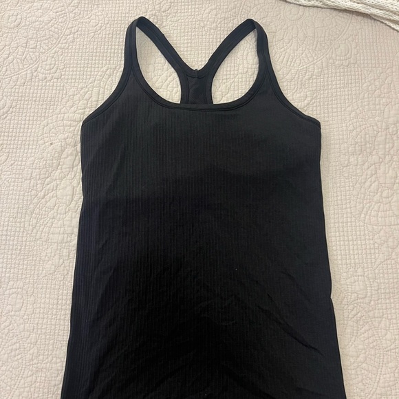 EBB to Street Lululemon Tank Top - Picture 4 of 5